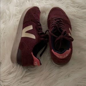 Veja worn shoes (maroon)